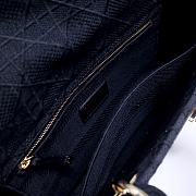 DIOR MEDIUM LADY D-LITE BAG INDIGO BLUE M0565 SIZE 24 x 20 x 11 CM - 4