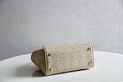 DIOR MEDIUM LADY D-LITE BAG BEIGE M0565 SIZE 24 x 20 x 11 CM - 6