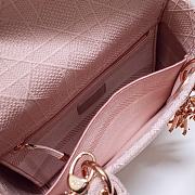 DIOR MEDIUM LADY D-LITE BAG BOIS DE ROSE M0565 SIZE 24 x 20 x 11 CM - 4
