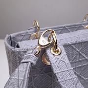 DIOR MEDIUM LADY D-LITE BAG GRAY M0565 SIZE 24 x 20 x 11 CM - 3