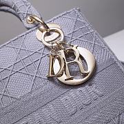 DIOR MEDIUM LADY D-LITE BAG GRAY M0565 SIZE 24 x 20 x 11 CM - 6