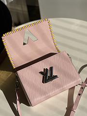 LOUIS VUITON TWIST MM POWDER PINK M57318 SIZE 23 x 17 x 9.5 cm - 3