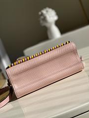 LOUIS VUITON TWIST MM POWDER PINK M57318 SIZE 23 x 17 x 9.5 cm - 5
