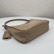 PRADA RE-EDITION 2005 RE-NYLON MINI BEIGE 1NE204 SIZE 23x13x5 CM - 3
