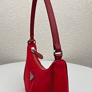 PRADA RE-EDITION 2005 RE-NYLON MINI RED 1NE204 SIZE 23x13x5 CM - 5