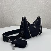 PRADA RE-EDITION 2005 RE-NYLON BAG BLACK SIZE22CM - 2