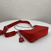 PRADA RE-EDITION 2005 RE-NYLON BAG RED 1BH204_R064 SIZE 22x12x6 CM - 2