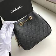 CHANEL BUCKET BAG WITH CHAIN BLACK 15CM - 2