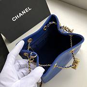 CHANEL BUCKET BAG WITH CHAIN BLUE 15CM - 3