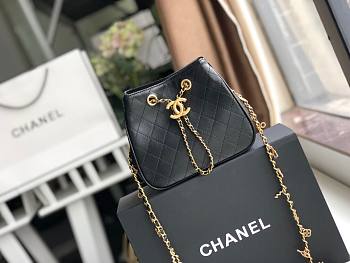 CHANEL BUCKET BAG WITH CHAIN BLACK 15CM