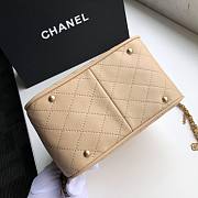 CHANEL BUCKET BAG WITH CHAIN CREAM 15CM - 3