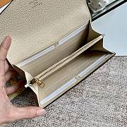 LV SARAH WALLET CREAM M61182 SIZE 19 x 10 x 2 CM - 6