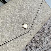 LV SARAH WALLET CREAM M61182 SIZE 19 x 10 x 2 CM - 2