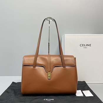 CELINE LARGE SOFT 16 BAG IN SMOOTH CALFSKIN TAN 194043 SIZE 38 x 29 x 17 CM