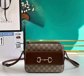 GUCCI HORSEBIT 1955 SMALL GG SUPREME BROWN 645454 SIZE 22.5 x 17 x 6.5 CM