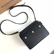 MINI HORSEFERRY PRINT TITLE BAG BLACK 80428521 SIZE 19 x 5 x 15 CM - 6