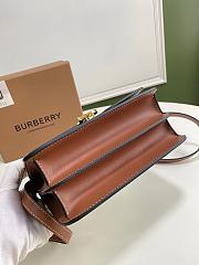 BURBERRY SMALL TWO-TONE TB BAG 80306661 SIZE 21 x 6 x 16 CM - 4