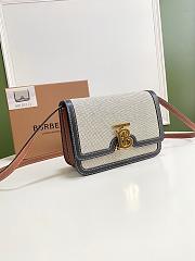BURBERRY SMALL TWO-TONE TB BAG 80306661 SIZE 21 x 6 x 16 CM - 2