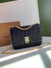 BURBERRY MEDIUM QUILTED TB BAG 80149311 SIZE 25.5 x 6.5 x 18.5 CM - 1