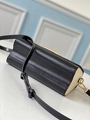 LV CRAFTY TWIST MM M56780 SIZE 23 x 17 x 9.5 CM - 3