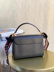 LV TWIST PM M57050 SIZE 19 x 15 x 9 CM - 5