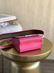 LV TWIST MINI M57063 SIZE 15.5 x 12.5 x 7 CM - 6