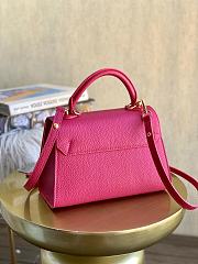 LV TWIST ONE HANDLE PM M57096 SIZE 17 x 25 x 11 cm - 6