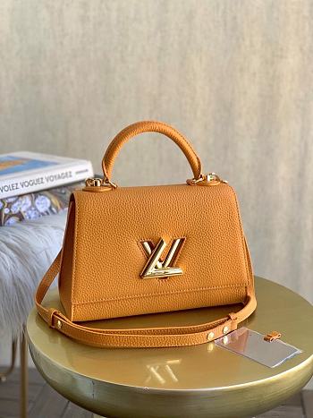 LV TWIST ONE HANDLE PM M57136 SIZE 17 x 25 x 11 cm