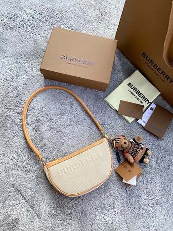 BURBERRY OLYMPIA POUCH 80388571 SIZE 21 x 4 x 12 CM