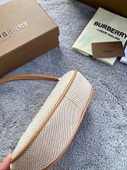 BURBERRY OLYMPIA POUCH 80388571 SIZE 21 x 4 x 12 CM - 4