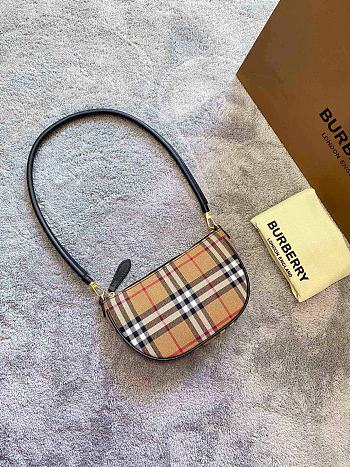 BURBERRY OLYMPIA POUCH 80434051 SIZE 21 x 4 x 12 CM