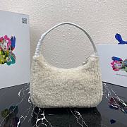 PRADA RE-EDITION 2000 SHEARLING MINI-BAG WHITE 1NE515 SIZE 23 x 14 x 5 CM - 2