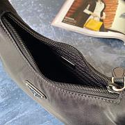 PRADA RE-EDITION 2000 NYLON MINI BAG BLACK 1NE515 SIZE 23 × 17 × 6 CM - 3