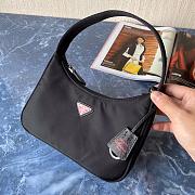 PRADA RE-EDITION 2000 NYLON MINI BAG BLACK & RED LOGO 1NE515 SIZE 23 × 17 × 6 CM - 1