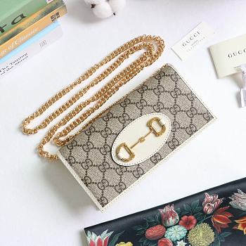 GUCCI HORSEBIT 1955 WALLET WITH CHAIN GG SUPREME WHITE 621892 SIZE 19 × 10 x 4 CM