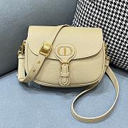 DIOR MEDIUM DIOR BOBBY BAG CREAM M9319 SIZE 22 x 17 x 6 CM - 1