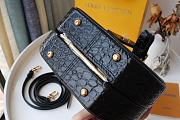 LV DISCOVER THE FAMILY N93597 SIZE 17.5 x 7.5 x 16.5 CM - 6