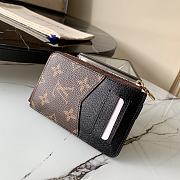 LV CARD HOLDER RECTO VERSO M60167 SIZE 13 x 9 x 2.5 CM - 6