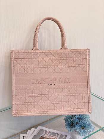 DIOR BOOK TOTE LIGHT PINK M1286 SIZE 42 CM