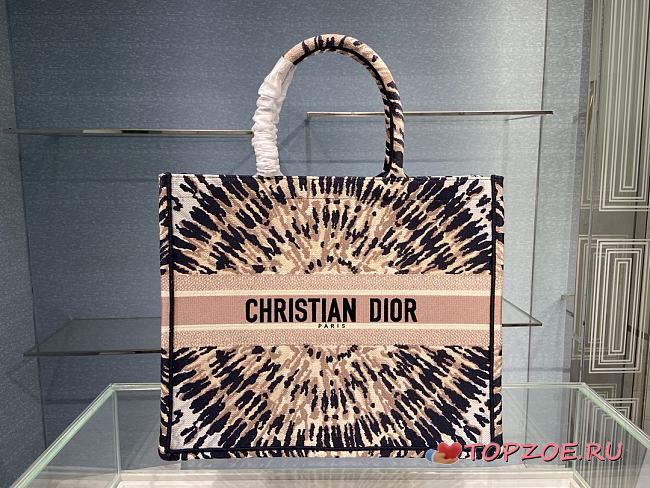 DIOR BOOK TOTE TIE & DIOR EMBROIDERY M1286 SIZE 41.5 CM - 1
