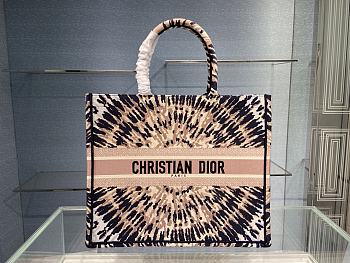 DIOR BOOK TOTE TIE & DIOR EMBROIDERY M1286 SIZE 41.5 CM