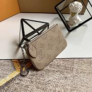LV KEY POUCH KHAKI M69508 SIZE 13.8 x 9 x 1.5 CM - 2