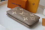 LV DOUBLE ZIP POCHETTE GRAY & BEIGE M69203 SIZE 20 x 12.5 x 3 CM - 4