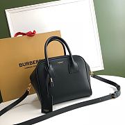 BURBERRY VINTAGE CHECK CUBE BAG FULL BLACK 8019359 SIZE 34 x 19 x 21 CM - 5