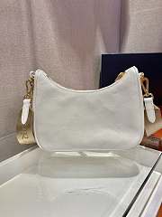 PRADA RE-EDITION 2005 SAFFIANO WHITE 1BH204 SIZE 23 x 17 x 6.5 CM - 5