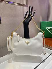 PRADA RE-EDITION 2005 SAFFIANO WHITE 1BH204 SIZE 23 x 17 x 6.5 CM - 2