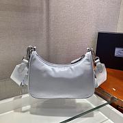 PRADA RE-EDITION 2005 SAFFIANO LIGHT BLUE 1BH204 SIZE 23 x 17 x 6.5 CM - 4