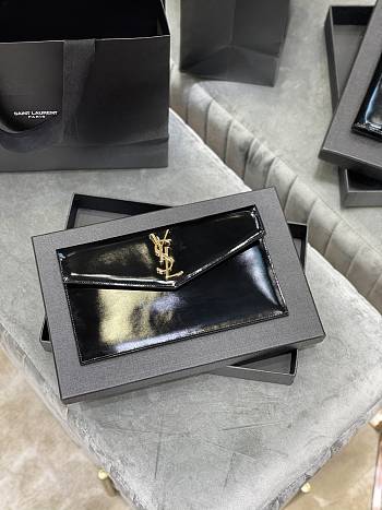 YSL UPTOWN POUCH IN SMOOTH LEATHER BLACK 565739 SIZE 27×16×2 CM