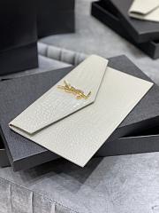 YSL UPTOWN POUCH IN CROCODILE WHITE LEATHER 565739 SIZE 27×16×2 CM - 3