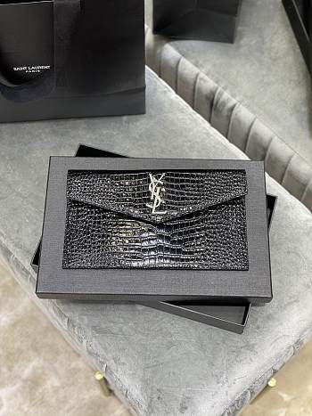 YSL UPTOWN POUCH IN CROCODILE LEATHER SILVER HARDWARE 565739 SIZE 27×16×2 CM